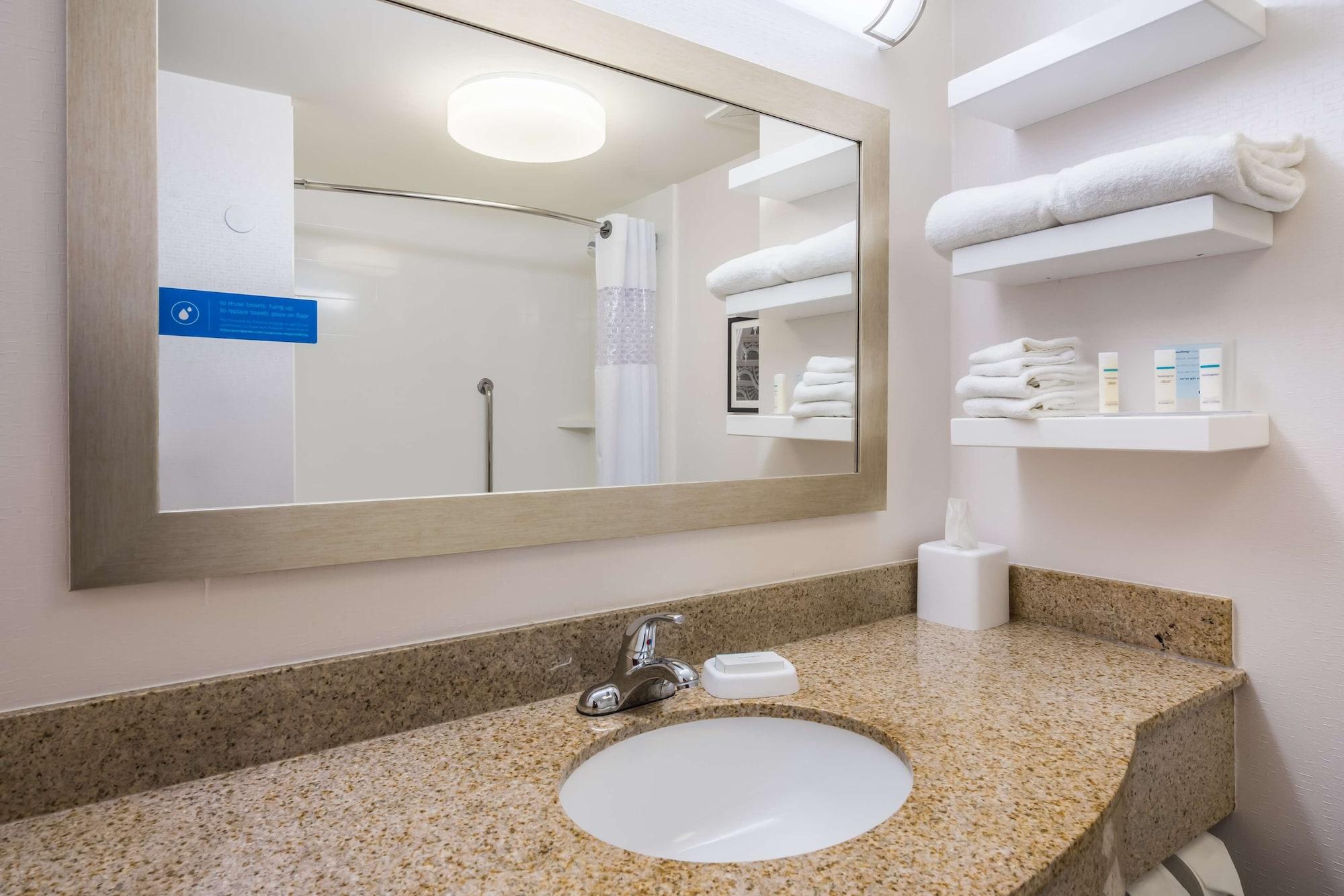 Hampton Inn Clifton Park Εξωτερικό φωτογραφία